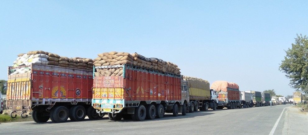 भारतले फुकुवा गरे लगत्तै वीरगन्ज नाकाबाट धान–चालमको आयात बढ्यो