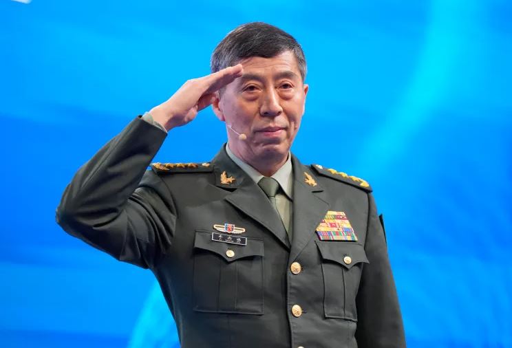 चिनियाँ राष्ट्रपतिका अर्का विश्वासपात्र पनि कारबाहीमा, रक्षामन्त्री ली साङफूलाई जिम्मेवारीबाट हटाइयो