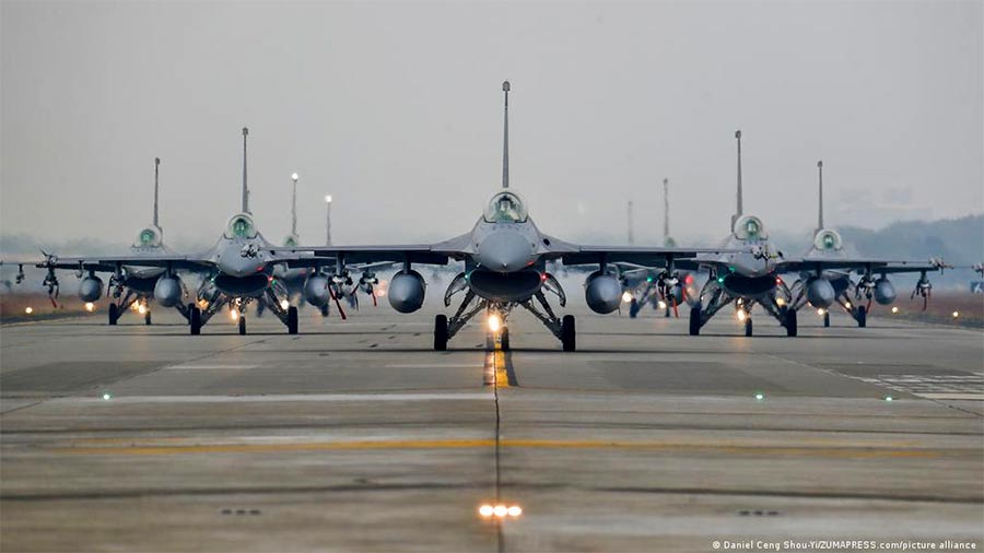 चिनियाँ हस्तक्षेपः २१ सैन्य विमान र ६ नौसेना जहाजहरू ताइवानमा प्रवेश