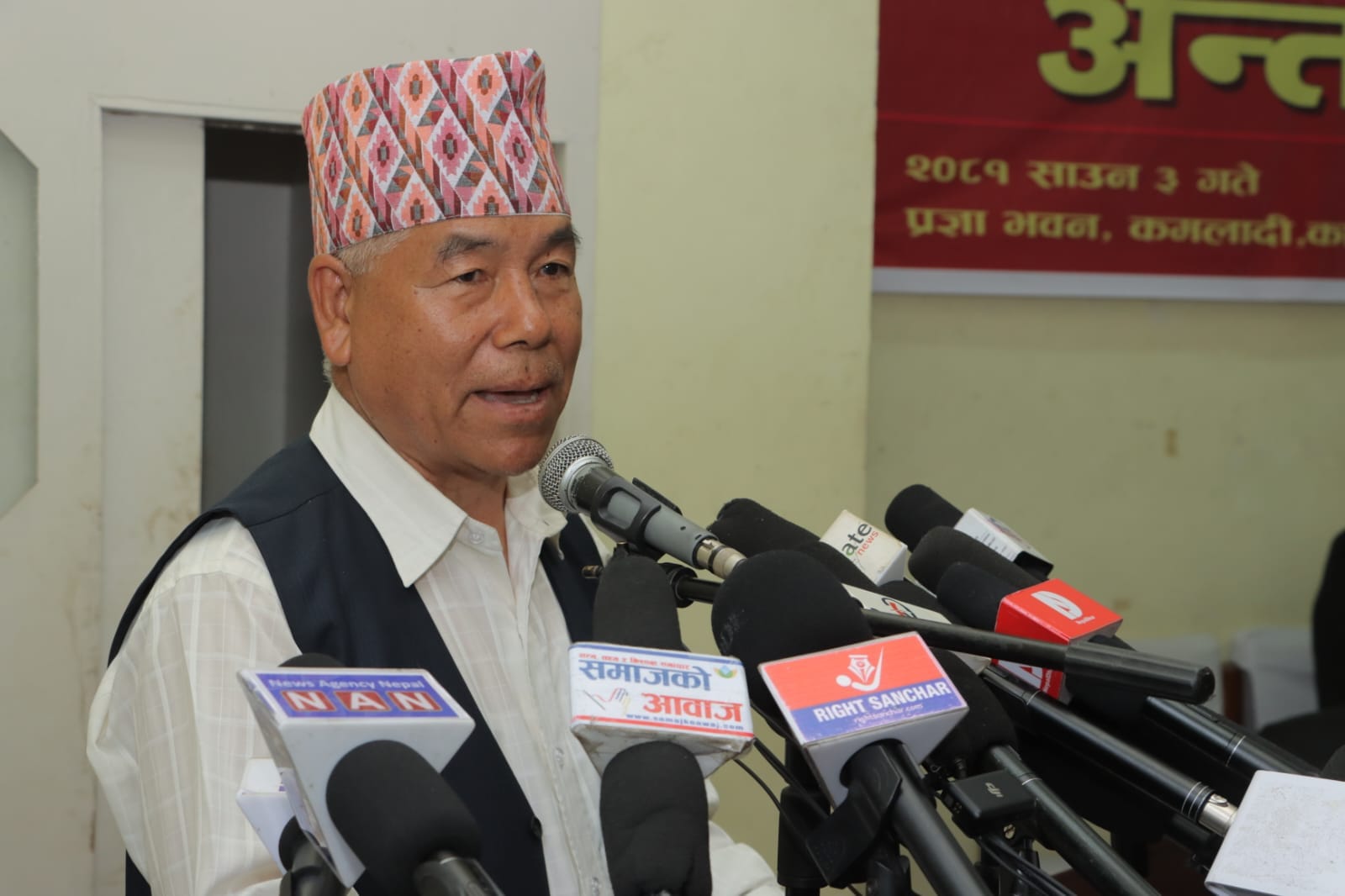 सरकार फेरिनुको कारण ‘बीआरआई फ्याक्टर’ हो ः महासचिव गुरुङ