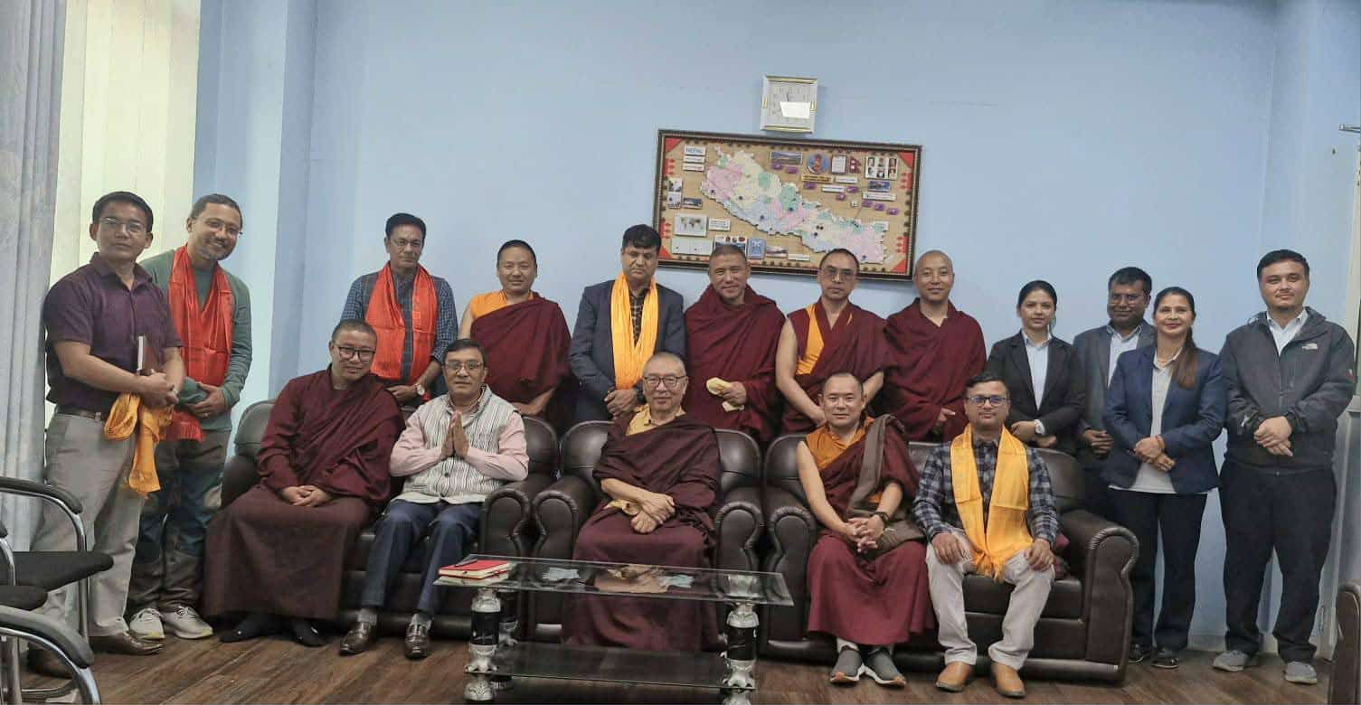 लुम्बिनी बौद्ध विश्वविद्यालयको केन्द्रीय क्यापसमा शाङ्पा रिन्पोचेको भ्रमण