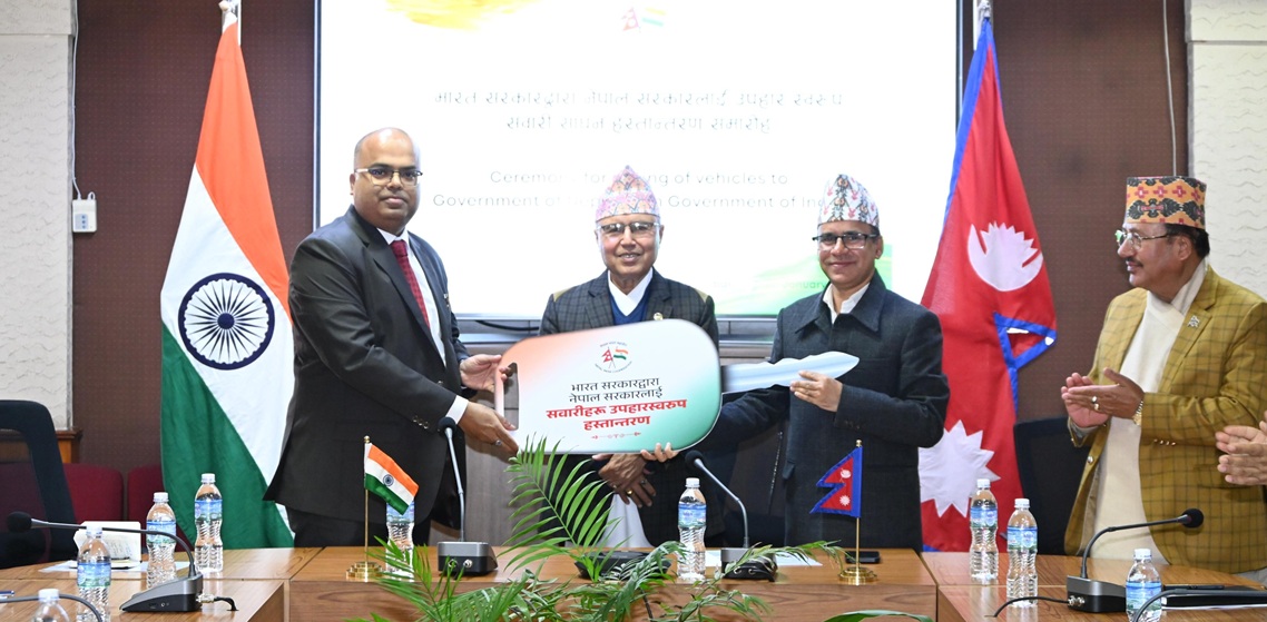 निर्वाचनका लागि भारतले दियो २५० गाडी, थप चार सय आउने